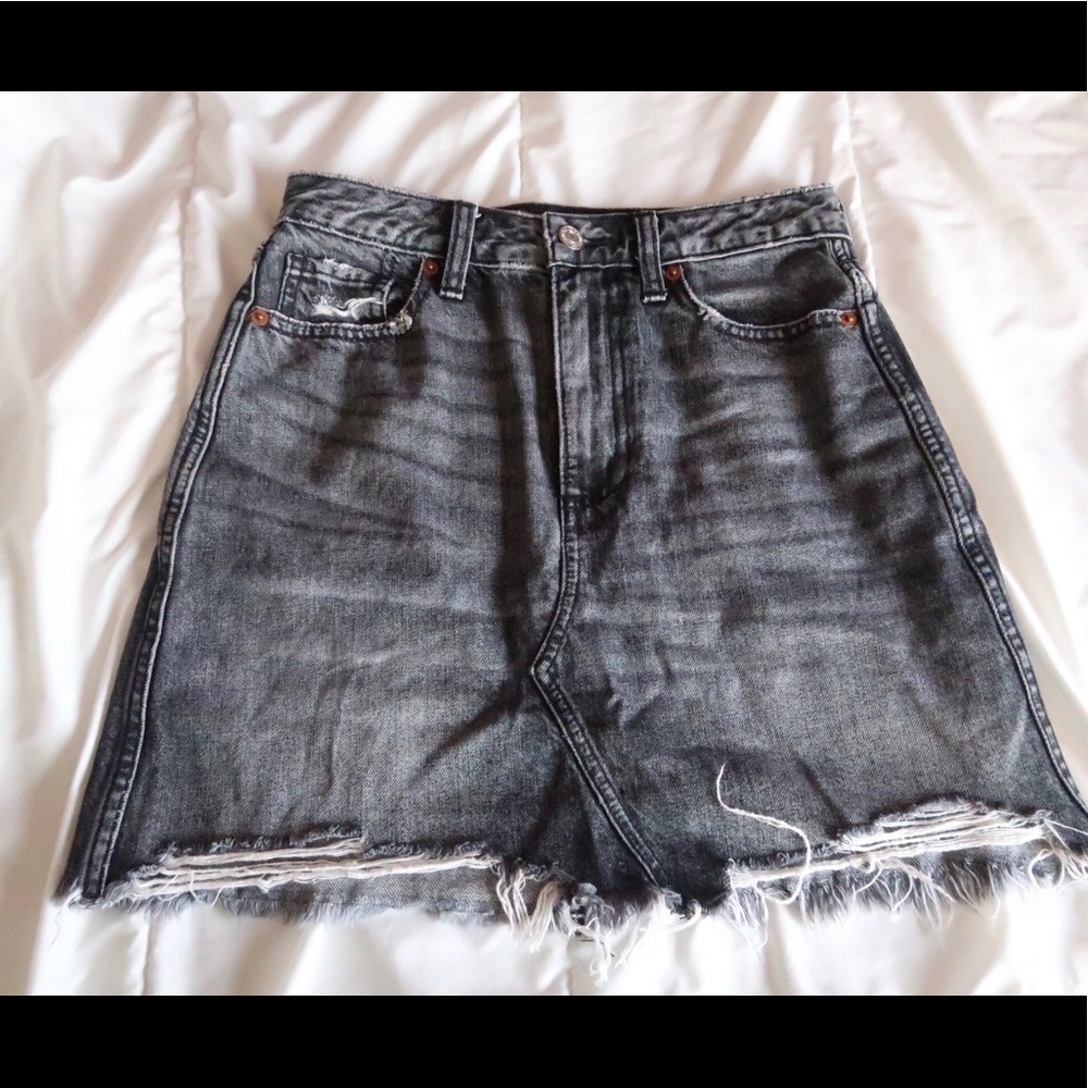 Abercrombie & Fitch distressed black denim skirt